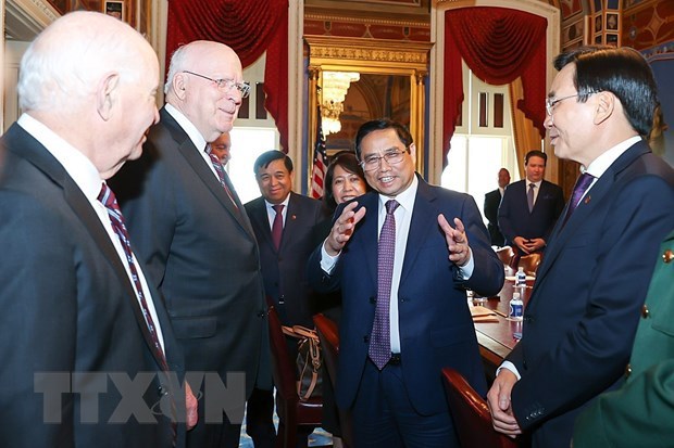 PM meets President Pro Tempore of US Senate in Washington D C